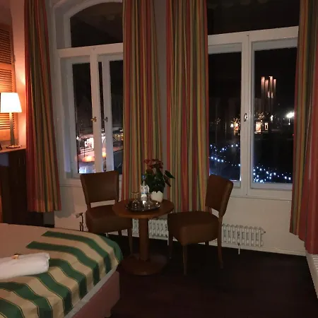 ホテル Stilbruch Glückstadt